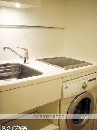 コンフォリア白金高輪[1LDK/40.54m2]のキッチン