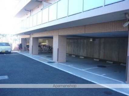 Ｃｉｍｅｎｔ二子玉川[2LDK/62.32m2]の共用部1