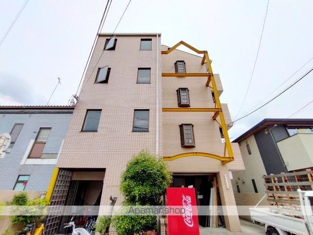 マンション川端