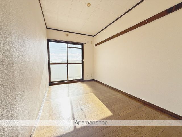 ぱーくたうんルナIIの内装写真