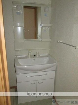 メゾン　ド　ロベリア[1K/32.9m2]の洗面所