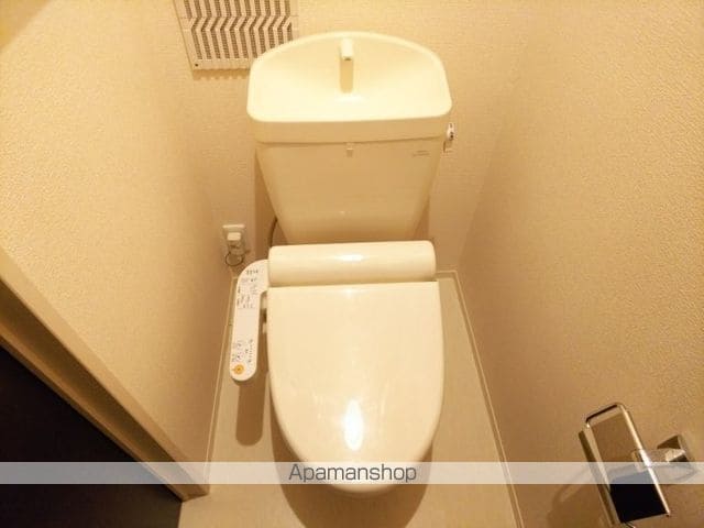 グラン チュイール B棟の内装写真