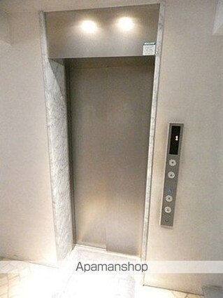 パークハウス中目黒[1LDK/42.96m2]の共用部4
