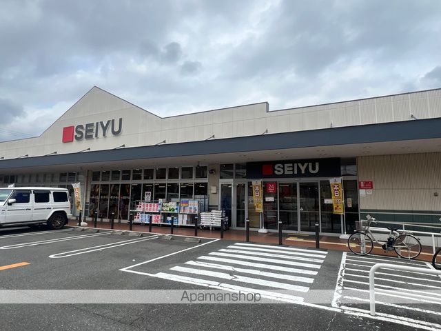シャトルK2の周辺写真