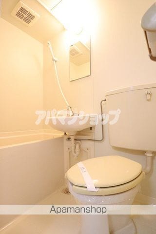 ガザニアの内装写真