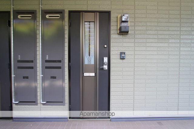コーポラス羽屋Aの玄関写真