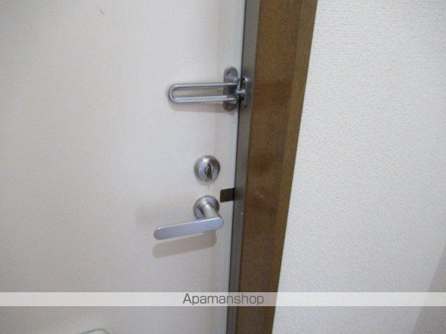 タウンハウスFUJIの内装写真