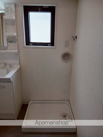 KOB5の内装写真