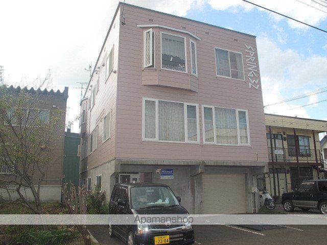 スプリング32の外観写真