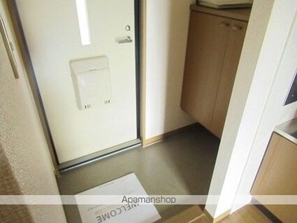 第三麦秀閣　Ｂ[1K/26.71m2]の玄関