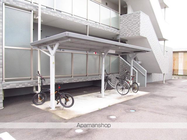 LAXMIのその他写真