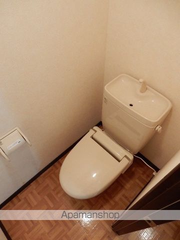 スリーサンズの内装写真
