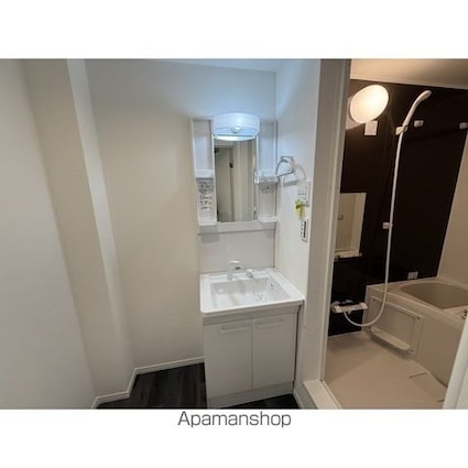 ＭＱｕａｒｔｏ本千葉[1K/20.7m2]の洗面所