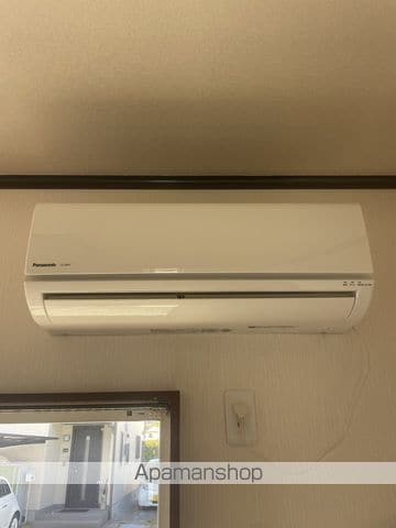 メゾンアライBの内装写真