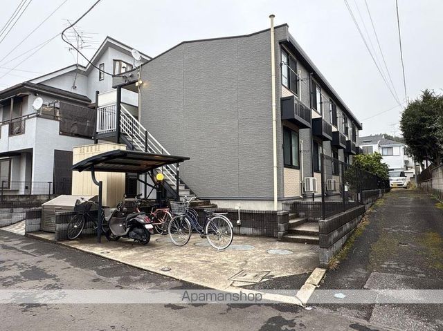 レオパレスJ Kクローバーの外観写真