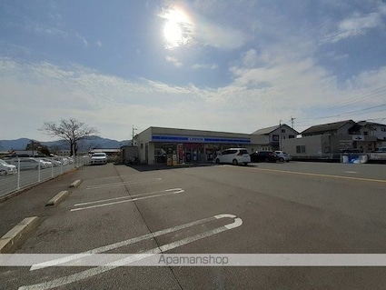 ＴＩＡＲＡ　Ⅰ[1LDK/42.8m2]の周辺3