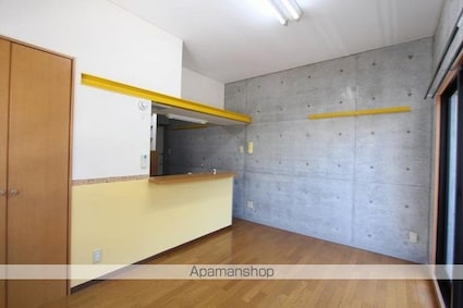 ダナ・ヴォーチェ[1R/19.39m2]のリビング・居間