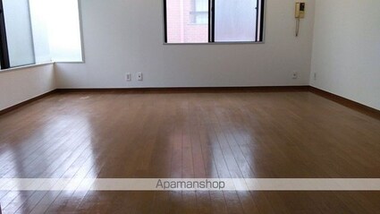 ブロックスコート[1R/35.6m2]のリビング・居間