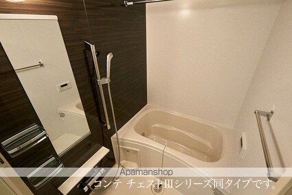 ヒカルサ甲府住吉　ノース[1K/28.87m2]のバス