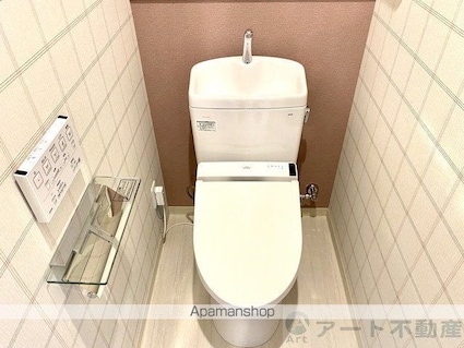 ｑｕｉｎｚｅ　ｌｉｅｕ（カーンズリュー）[1LDK/35.1m2]のトイレ