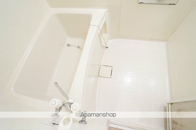 ラ・メール桂岡B棟の内装写真