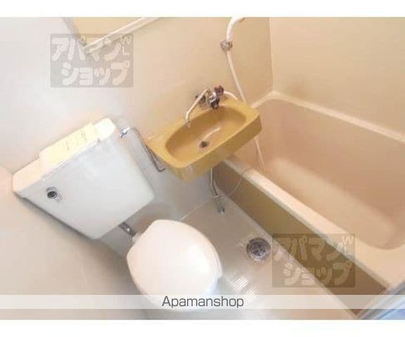 紫野上柏野町マンションの内装写真