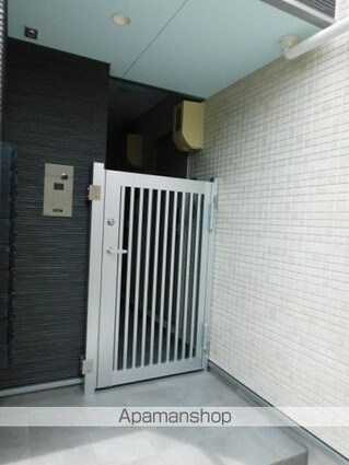 ＣＲＡＳＴＩＮＥ東味鋺３丁目[1K/22.47m2]のエントランス