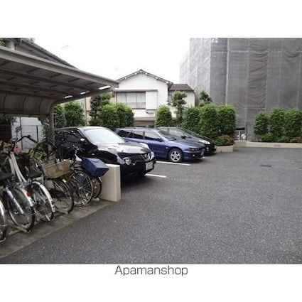 ＫＤＸレジデンス上北沢[2LDK/50.46m2]の駐車場1