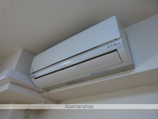 アンプルールフェール 六反の内装写真
