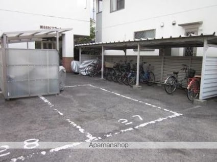 第８６杉フラット[3DK/48m2]の駐車場