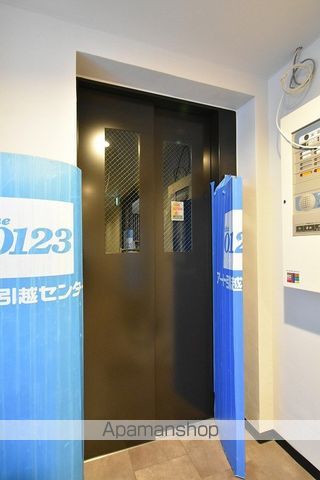 アルファスクエア福住2条の内装写真