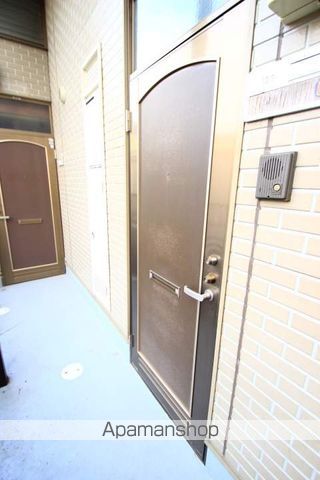 ファーストレジデンスの玄関写真