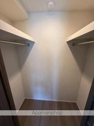 プレディアコート三軒茶屋[2LDK/46.02m2]の収納