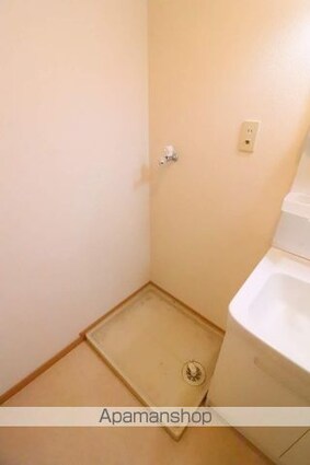 東京都羽村市緑ヶ丘５丁目[2LDK/56.57m2]の内装3