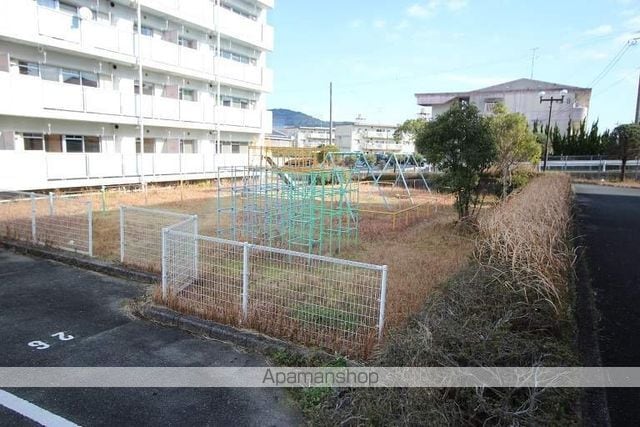 ビレッジハウス伊川2号棟の玄関写真