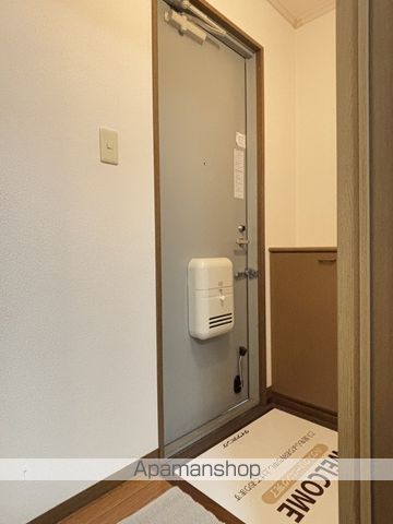 タウンハウス愛野公園Aの内装写真