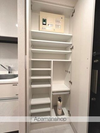 東京都江東区常盤２丁目[1K/27.37m2]の収納3