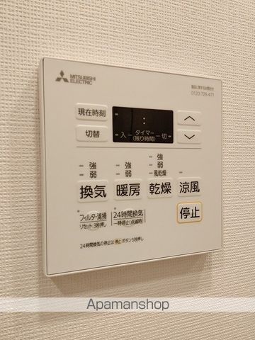 コンフォリア新大阪宮原Qの内装写真