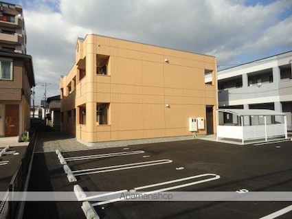 ラ・ポール[1LDK/36m2]の外観3