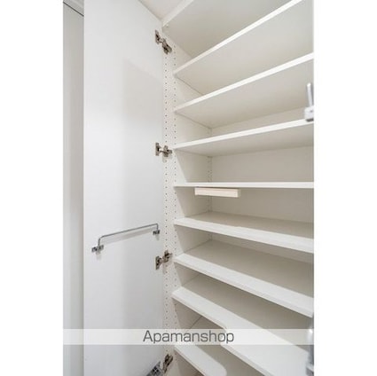 コンフォリア・リヴ新中野ＳＯＵＴＨ[1DK/25.72m2]の内装