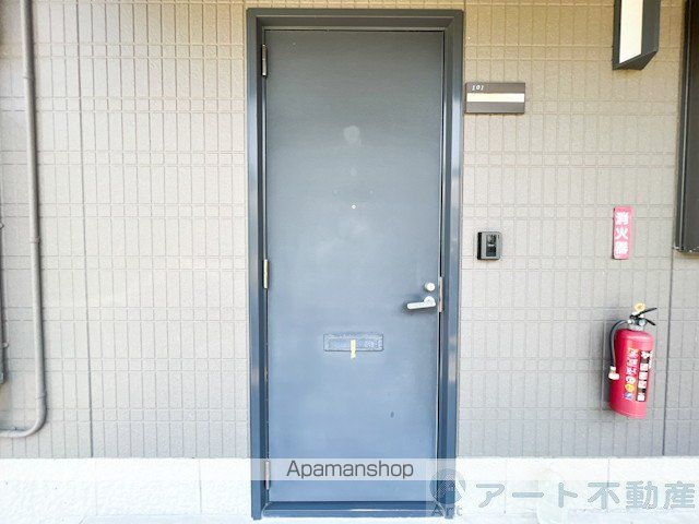 パークヒル津田 A棟の玄関写真
