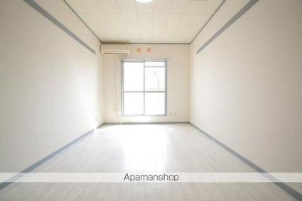 ハイツ椎の木[1R/17m2]のリビング・居間