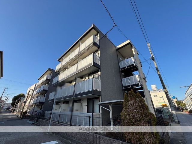 レオパレス鳴尾Aの外観写真