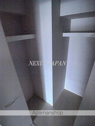 東京メトロ千代田線 千駄木駅 徒歩4分 11階建 築13年の内装写真