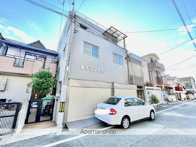 富士マンションの外観写真
