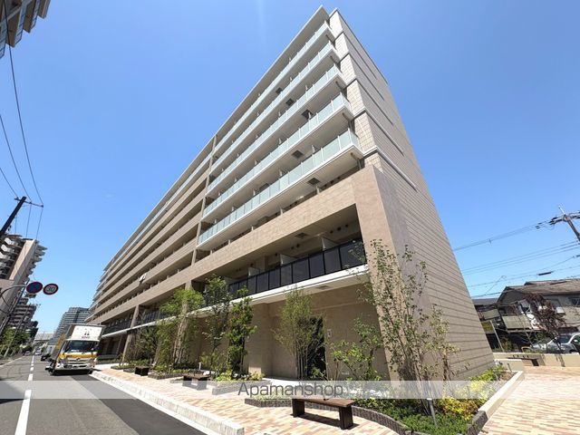 プレサンス京橋GREEN YARDアルミラの外観写真