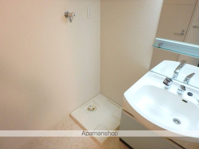 プレサンス三宮花時計前の内装写真