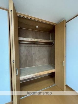 ピオーネハイツ[3LDK/65.6m2]の収納