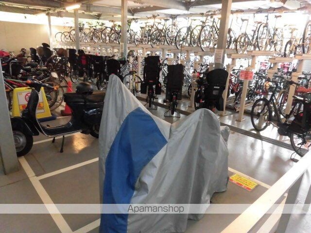Ｂｒｉｌｌｉａ　ｉｓｔ　三軒茶屋　ブラッサムテラス[1R/49.11m2]の共用部5