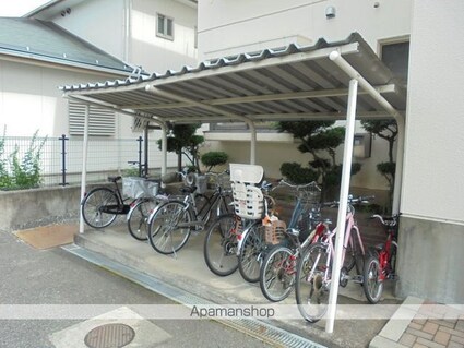 アルピナ元町[3LDK/71.98m2]の共用部6